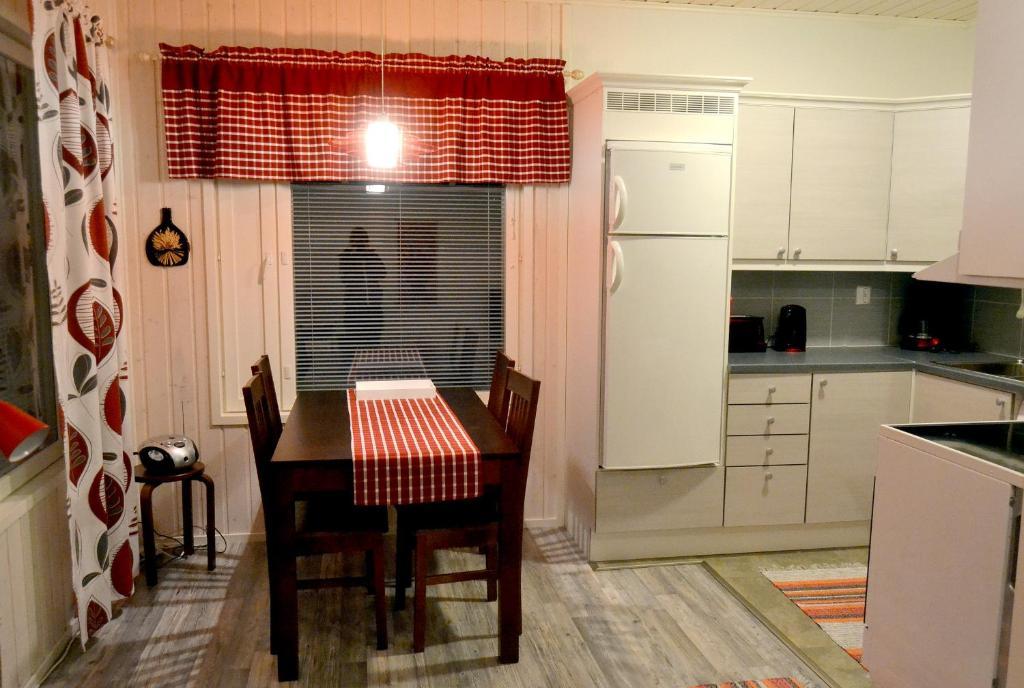Talo Yllaes Villa Äkäslompolo Екстериор снимка